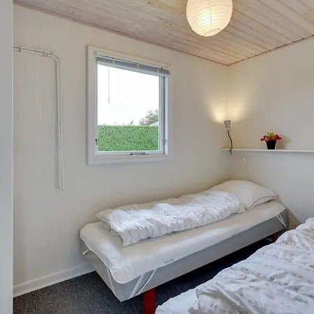 Holiday home Blesse - 250m From The Sea In Se Jutland By Interhome *